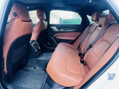 Jaguar XFL 2.0T P300 four-wheel drive flagship sports gold version - фото 5