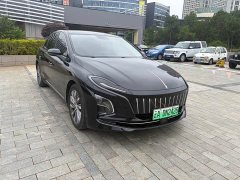 Hongqi E-QM5 431km Edition - фото 3