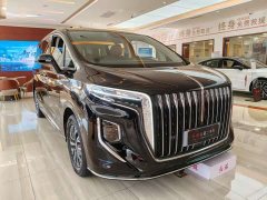 Hongqi HQ9 PHEV 2.0T AWDBusiness Edition - фото 3