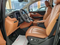 Hongqi HQ9 PHEV 2.0T AWDBusiness Edition - фото 5