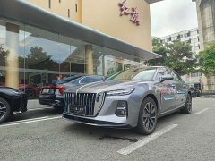 Hongqi H5 PHEV 170 Edition - фото 1