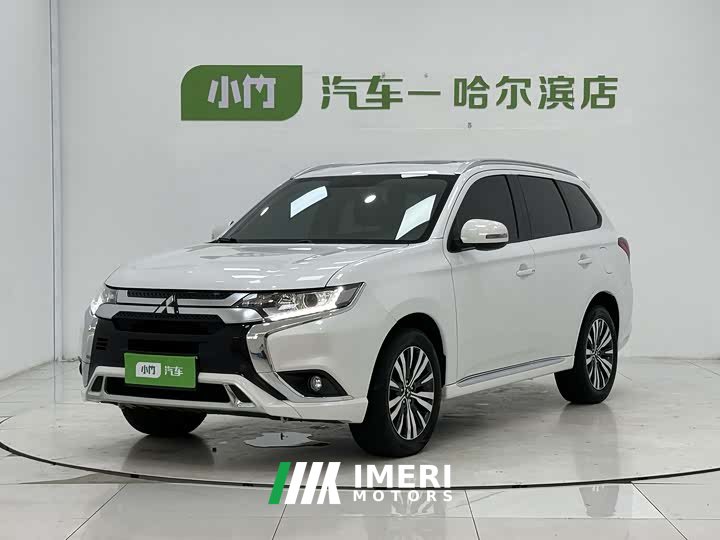 Voyah 2.0L 2WD Edition 5 - автомобиль из Китая