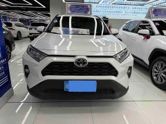 Toyota RAV4 2.0L CVT2WD Edition - фото 2