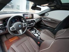 BMW 5 Series 2022 facelift 2 525Li M sports package - фото 3