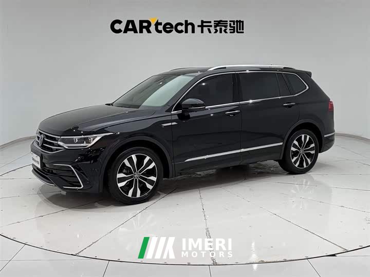Tank L 330TSI 2WDR-Line Edition