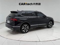 Tank L 330TSI 2WDR-Line Edition - фото 11