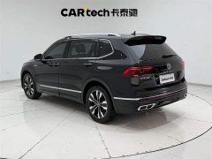 Tank L 330TSI 2WDR-Line Edition - фото 7