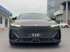 Changan UNI-V 2023 1.5T Smart Pilot Edition - фото 2