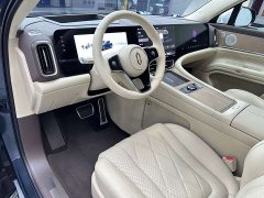 AITO Wenjie M9 extended range Ultra version 52kWh 6-seater version - фото 12