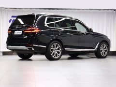 BMW X7 xDrive40i Luxury Package - фото 3