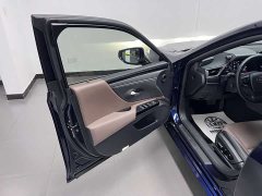Lexus ES 2021 260 Luxury - фото 16