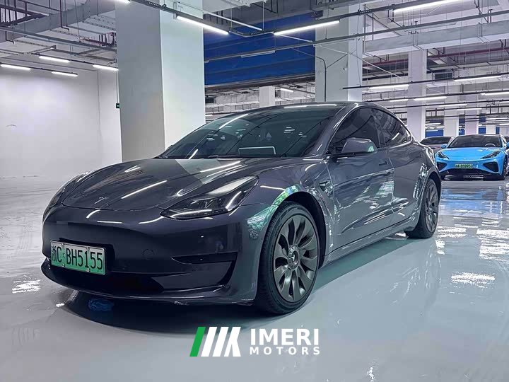 Tesla Model 3 Rear-Wheel Drive - автомобиль из Китая