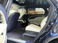 Bentley Bentayga 4.0T V8 EWB Azure - фото 11