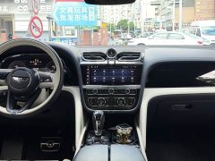 Bentley Bentayga 4.0T V8 EWB Azure - фото 15