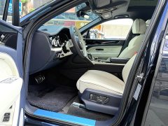 Bentley Bentayga 4.0T V8 EWB Azure - фото 6