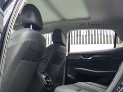 Volkswagen Pro 380TSI Edition - фото 16