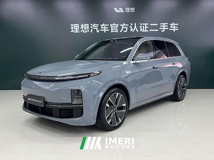 Li Auto L8 Ultra Smart Revitalized Edition - автомобиль из Китая