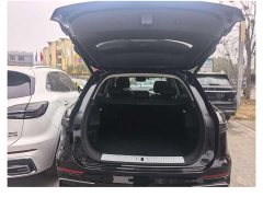 Hongqi HS5 2.0T AWDPro Edition - фото 9