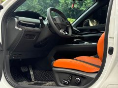 Voyah UNI-V 1.5T Premium Version - фото 9