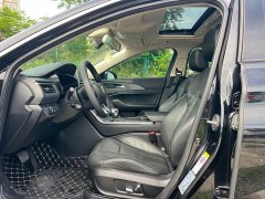 Hongqi H5 1.8T Edition - фото 4