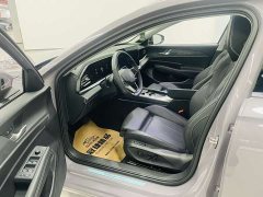Volkswagen Pro 380TSI Edition - фото 5