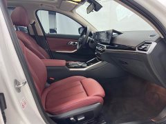 BMW 3 Series 320Li M Sports Package - фото 11