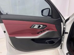 BMW 3 Series 320Li M Sports Package - фото 19