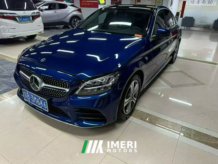 Mercedes-Benz C-Class C 260 L Sports Edition