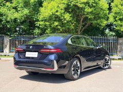 BMW 5 Series 530Li Exclusive Luxury Package - фото 8
