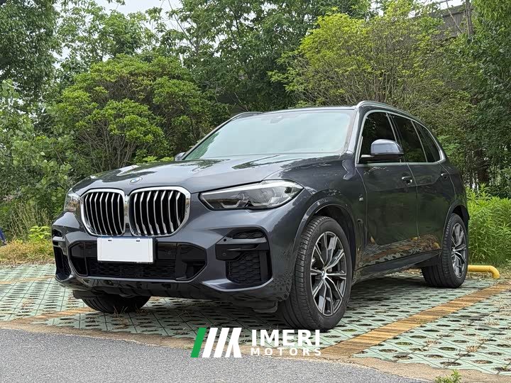 BMW X5 (Imported) xDrive30i M Sports Package - автомобиль из Китая