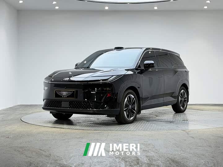 Neta 3X 520 Pro Edition - автомобиль из Китая