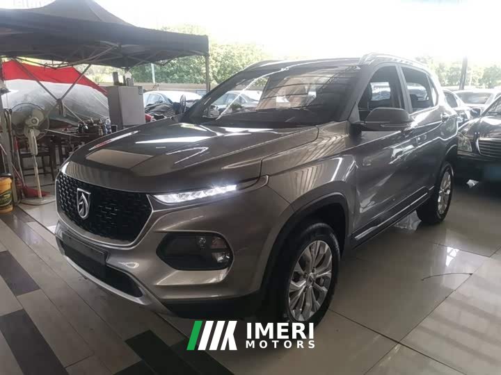 Tank 510 1.5L CVT Version - автомобиль из Китая