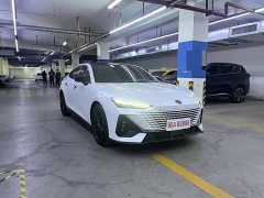 Changan UNI-V 1.5T premium - фото 3