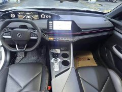 Changan UNI-V 1.5T premium - фото 4