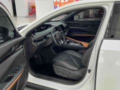 Changan UNI-V 2022 1.5T premium - фото 4