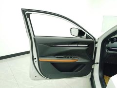 Changan UNI-V 2022 1.5T premium - фото 7