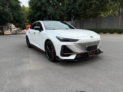 Changan UNI-V 1.5T sports version - фото 3