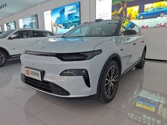 Voyah C11 EV 640 Edition - фото 1