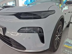 Voyah C11 EV 640 Edition - фото 14