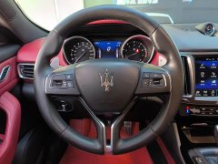 Voyah Levante 3.0T Edition VI - фото 9