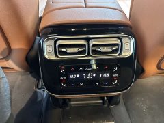 Voyah S 400 L Business Version - фото 14