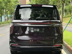 Hongqi HQ9 PHEV 2.0T AWDLuxury Edition - фото 6
