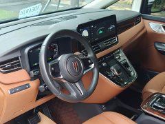 Hongqi HQ9 PHEV 2.0T AWDLuxury Edition - фото 12