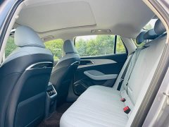 Hongqi H5 PHEV 170 Edition - фото 11