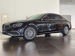 Mercedes-Benz E-Class E 300 L Luxury - фото 1