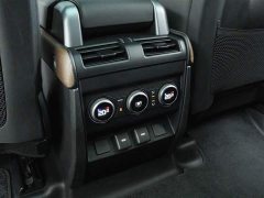 Land Rover Defender 110 3.0T P400 X-Dynamic HSE - фото 19