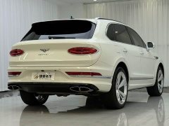 Bentley Bentayga 4.0T V8 - фото 16
