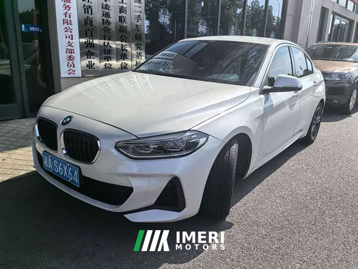 BMW 1 Series 2021 facelift 120i M sports version - автомобиль из Китая