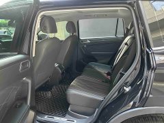 Volkswagen Tiguan L 330TSI automatic two-wheel drive R-Line version - фото 5