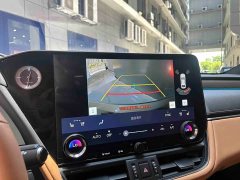 Lexus ES 200 Premium Edition - фото 15